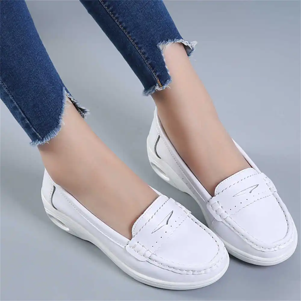 Thick Sole Slipon White Traine - Women'S Accessories Famous Footwear recension och pris